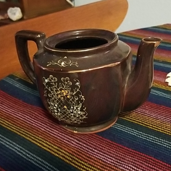 Vintage tea pot - Picture 6 of 13